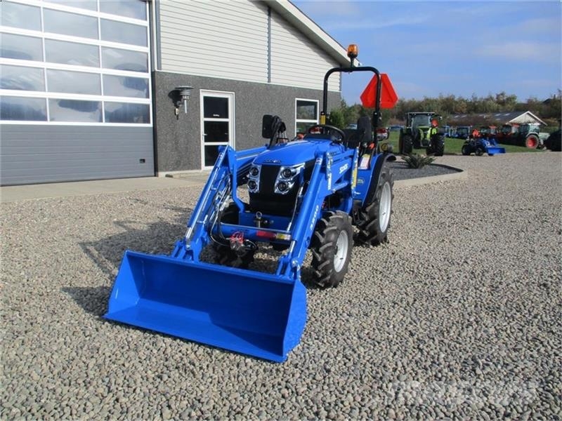 Solis S26 6+2 gearmaskine med Fuldhydraulisk frontlæsser Traktory