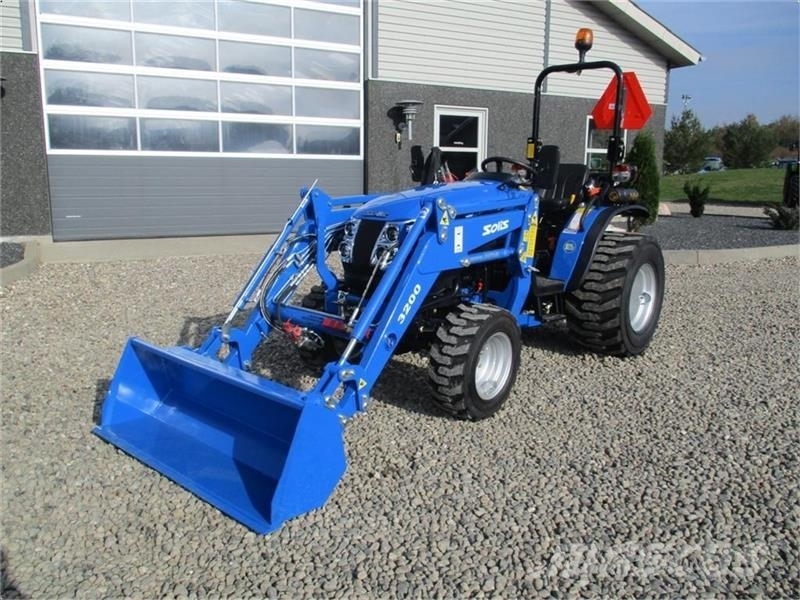 Solis S26 6+2 gearmaskine med Servostyring og fuldhydrau Traktorer