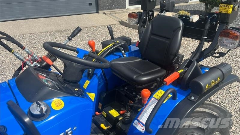 Solis S26 6+2 gearmaskine med Fuldhydraulisk frontlæsser Tractors