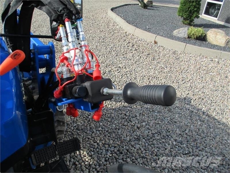 Solis S26 6+2 gearmaskine med Servostyring og fuldhydrau Traktorer