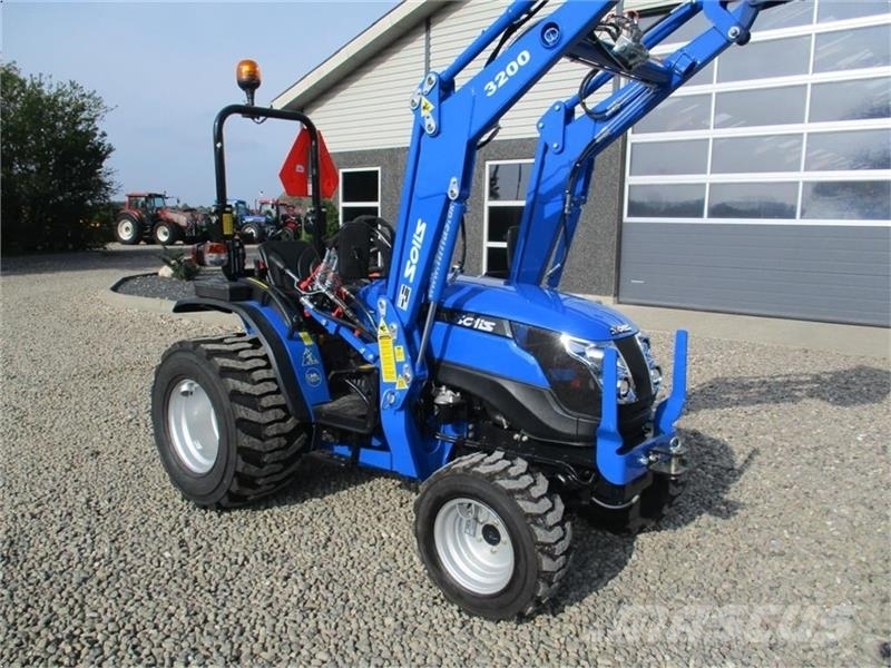 Solis S26 6+2 gearmaskine med Servostyring og fuldhydrau Traktorer