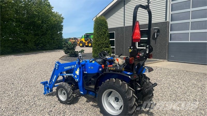 Solis S26 6+2 gearmaskine med Fuldhydraulisk frontlæsser Tractors