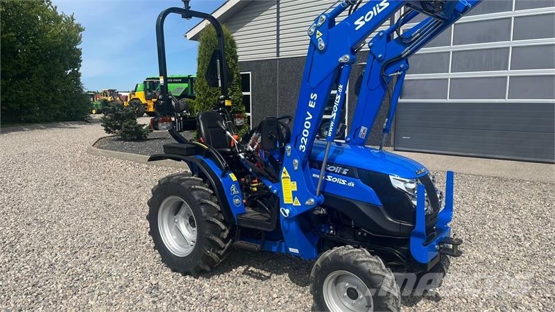 Solis S26 6+2 gearmaskine med Fuldhydraulisk frontlæsser Tractors