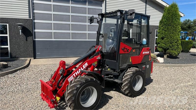 Thaler 2438L DPF Kabine og brede hjul Mini utovarivači