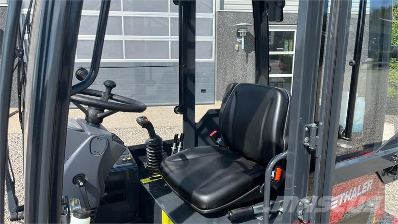 Thaler 2838L DPF Kabine og brede hjul Mini iekrāvēji