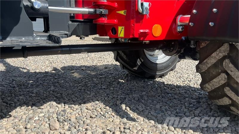 Thaler 2838T DPF  teleskoparm, kabine og brede hjul Mini iekrāvēji