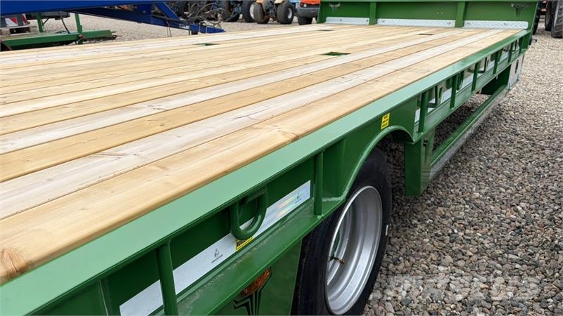 Tyrone 27TLL LANG MODEL med forbredningsudstyr samt kombi Universele aanhangers