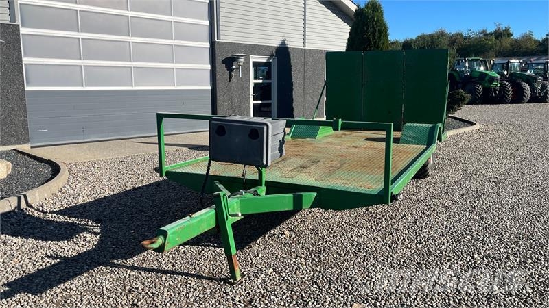 Ukendt Transportvogn Обычные тракторные прицепы
