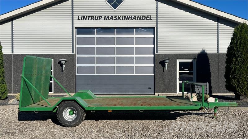 Ukendt Transportvogn Обычные тракторные прицепы