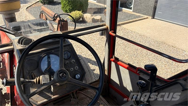 Valmet 705 Med Turbo og frontlæsser Tratores Agrícolas usados
