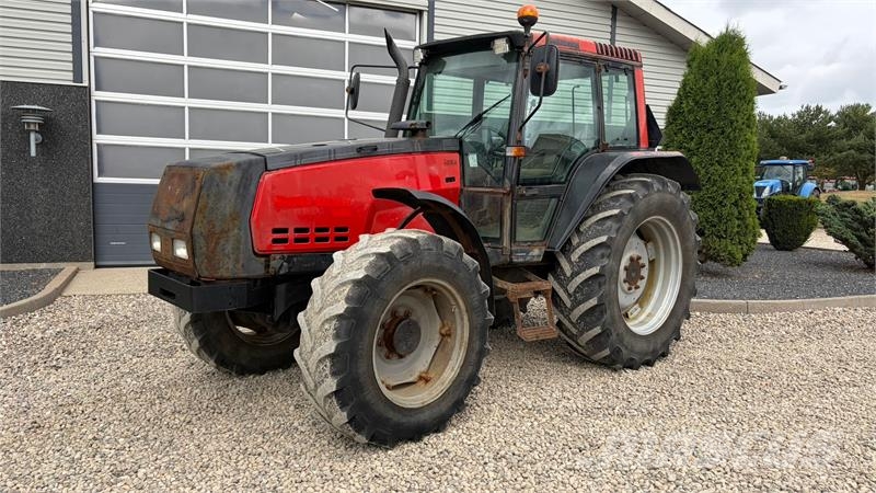 Valmet 8050 Delta Powershift الجرارات