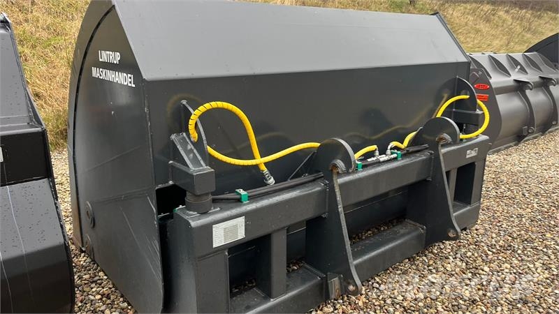 Volvo 5m3 Rauakoda Højtip skovl Rauakoda 5m3 højtip skov 輪胎式裝載機