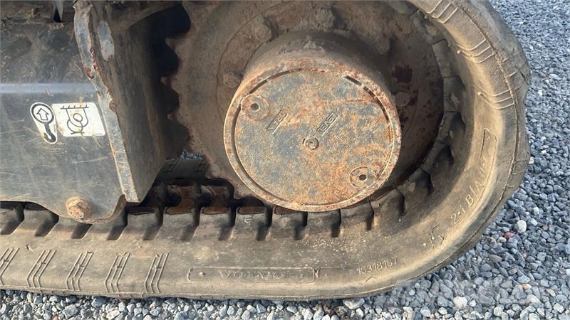 Volvo ECR 25 D Den har 2 speed, lys, lukket kabine med v Minigrävare < 7t
