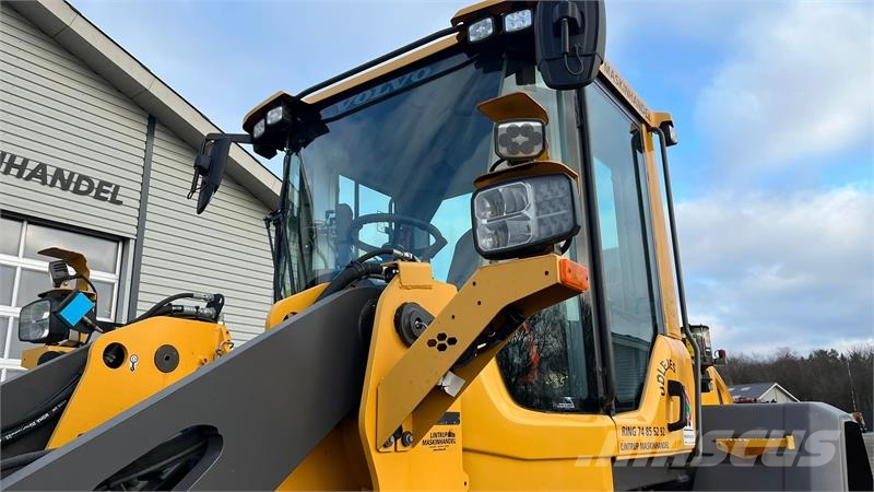 Volvo L90H DK-Maskine med CDC, BSS, 650mm hjul & central Utovarivači na točkove