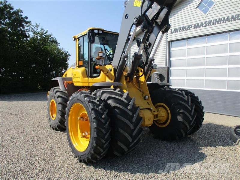 Volvo Tvillingehjul som passer til AGRI 750/65R26 Chargeuse sur pneus