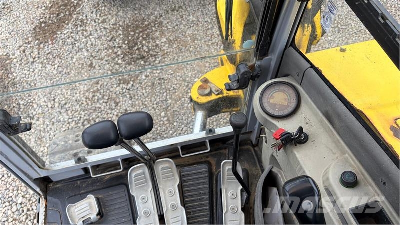 Wacker Neuson 75z3 Med hurtigskifte og tilt samt 4 skovle Bagri goseničarji