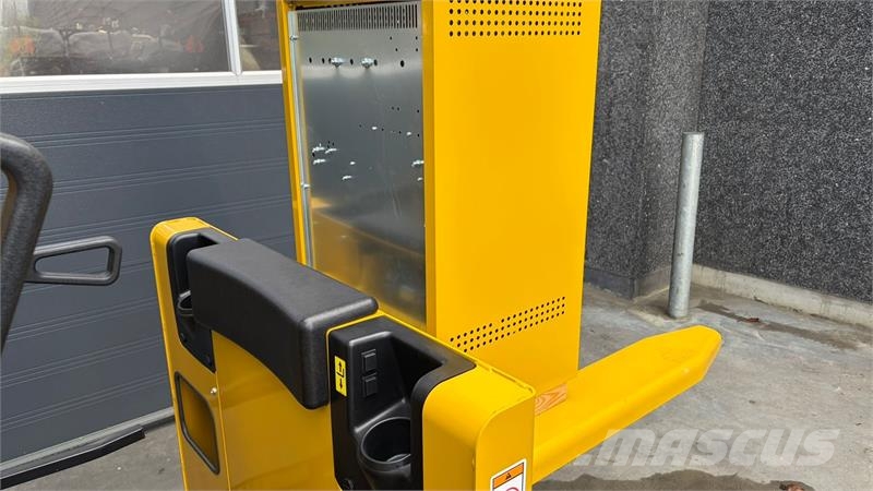Yale MO10S VANVIGTIGT TILBUD! FABRIKSNY ماكينات زراعية - غير ذلك