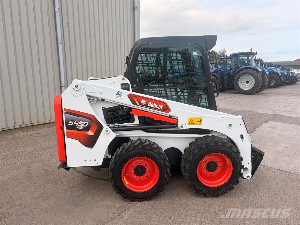 Bobcat S450 Lietoti riteņu kompaktiekrāvēji