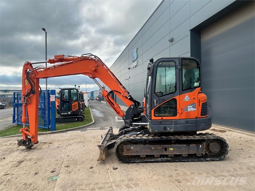 Develon Dx85r-3 Crawler excavators