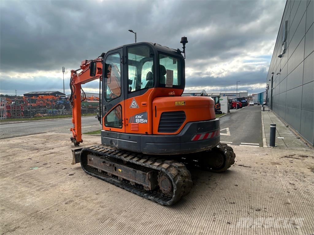 Develon Dx85r-3 Crawler excavators