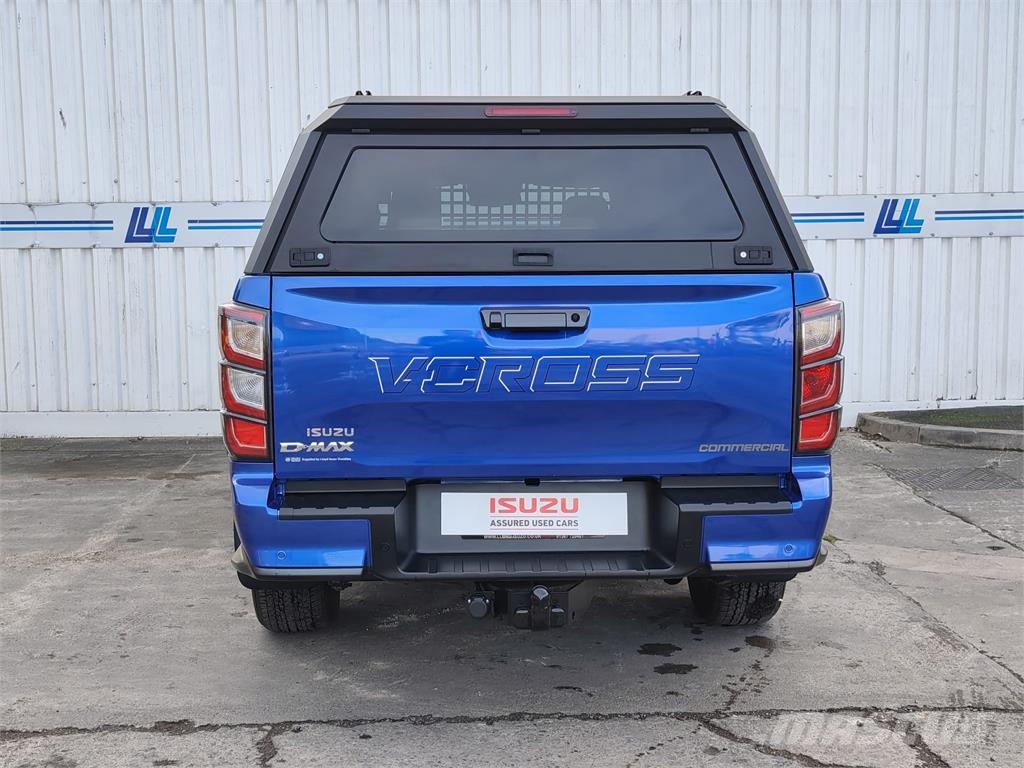 Isuzu V-Cross Commercial Pikapai / Bortiniai sunkvežimiai