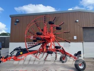 Kuhn GA8131 Twin Rotor Rake Rakes and tedders