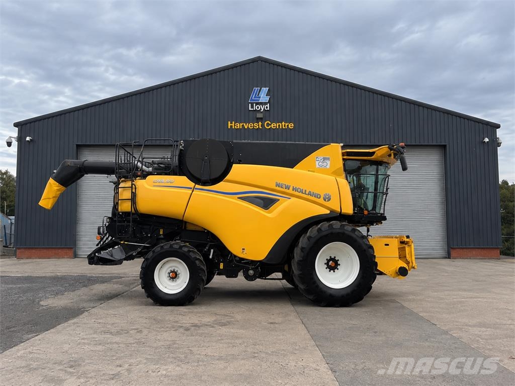 New Holland CR8.90 & Header Biçerdöverler