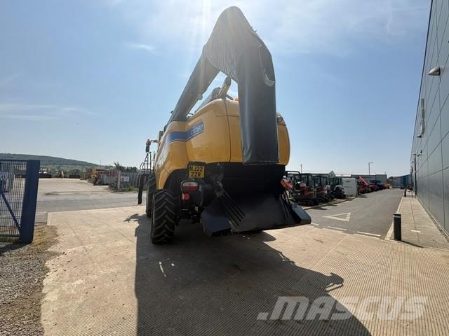 New Holland Cx7.80 Mähdrescher