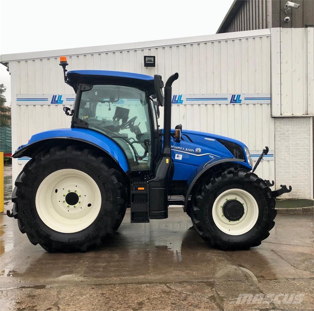 New Holland T6.180 트랙터