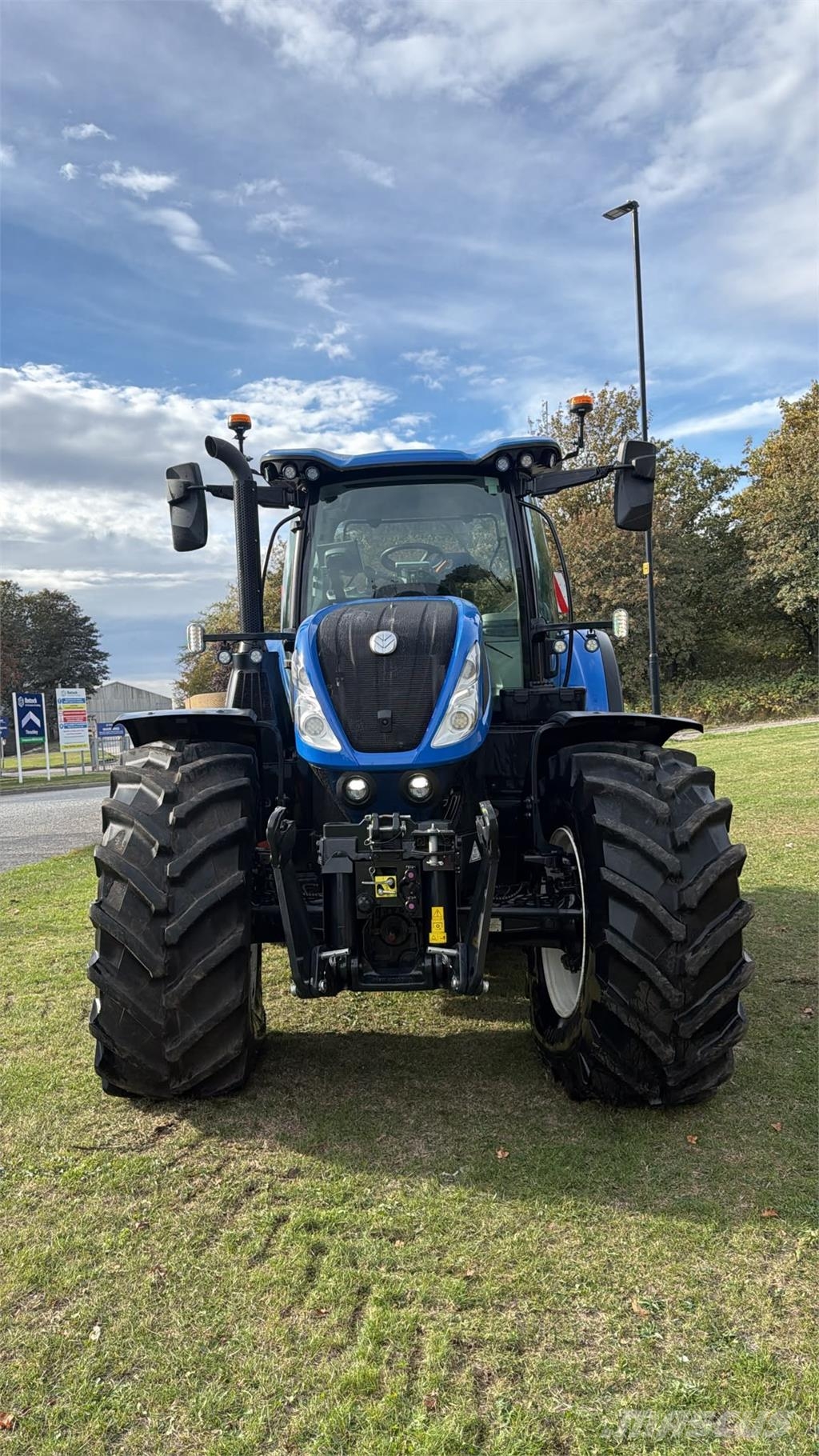 New Holland T7.270 Tractors