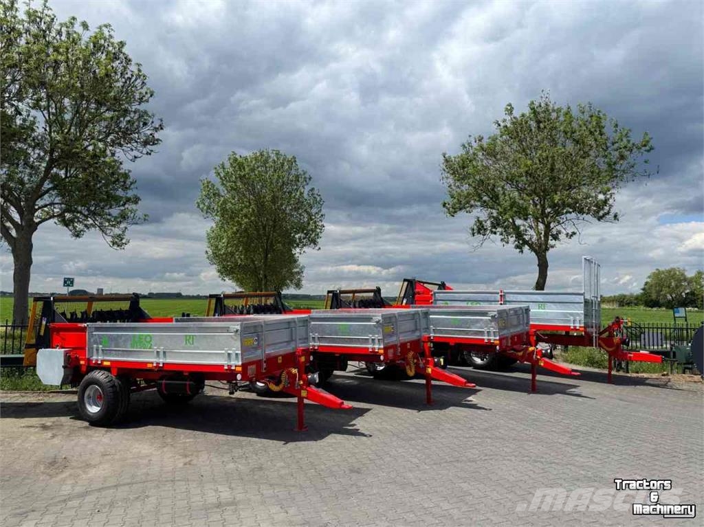 Agromet Roltrans- Agromet stalmestverspreider Esparcidoras de abono