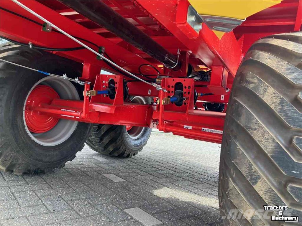 Agromet Roltrans- Agromet stalmestverspreider Esparcidoras de abono