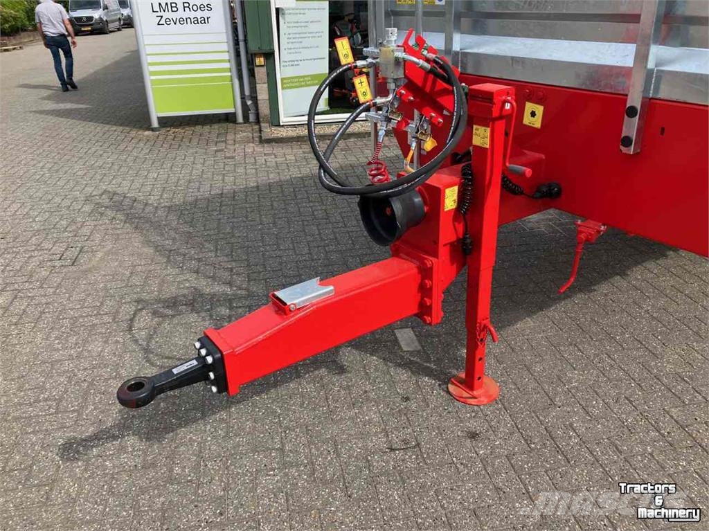 Agromet Roltrans- Agromet stalmestverspreider Esparcidoras de abono
