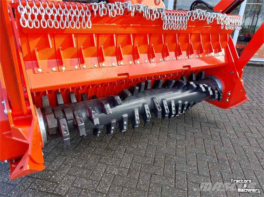 Boxer BM220 SUPER bomen-bosfrees Lesní mulčovače
