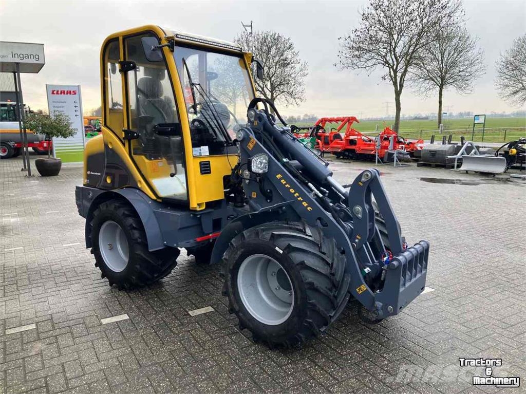 Eurotrac W12 CMF-XL shovel, minishovel Teleskopiska hjullastare