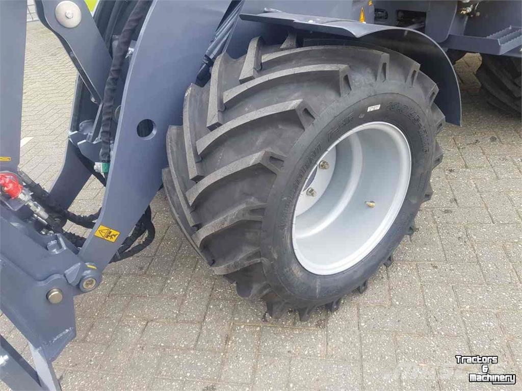 Eurotrac W12S- -XL shovels met Giant - Euro bord رافعة تلسكوبية