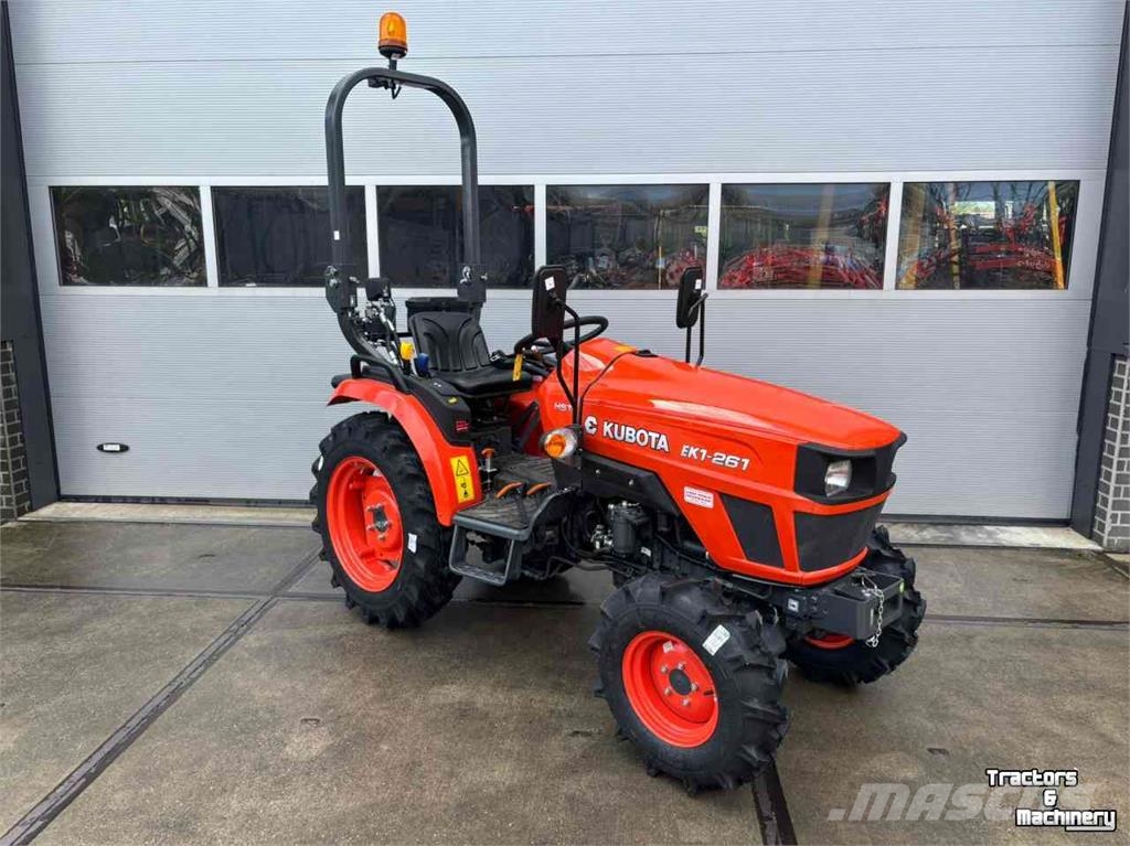 Kubota EK261 HST Compact traktor جرارات مدمجة