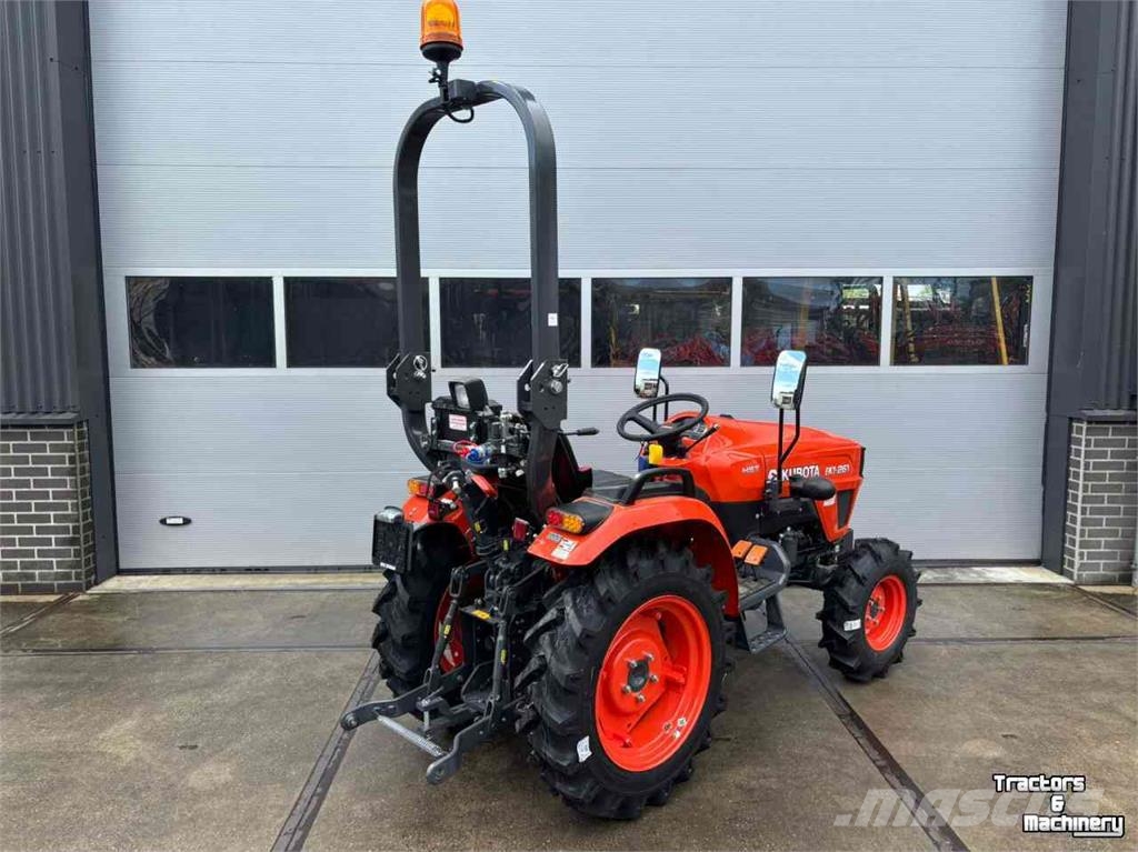 Kubota EK261 HST Compact traktor جرارات مدمجة