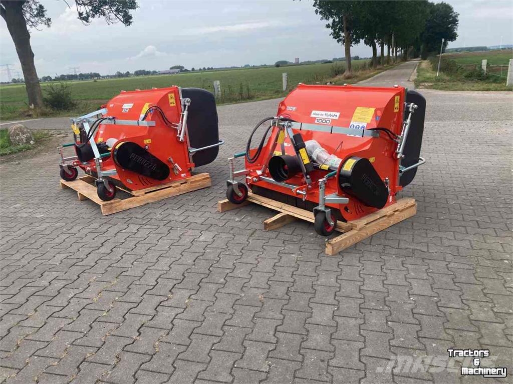 Kubota Koala 1000 klepelmaaiers verticuteermachine lever معدات العناية بالأرض - غير ذلك