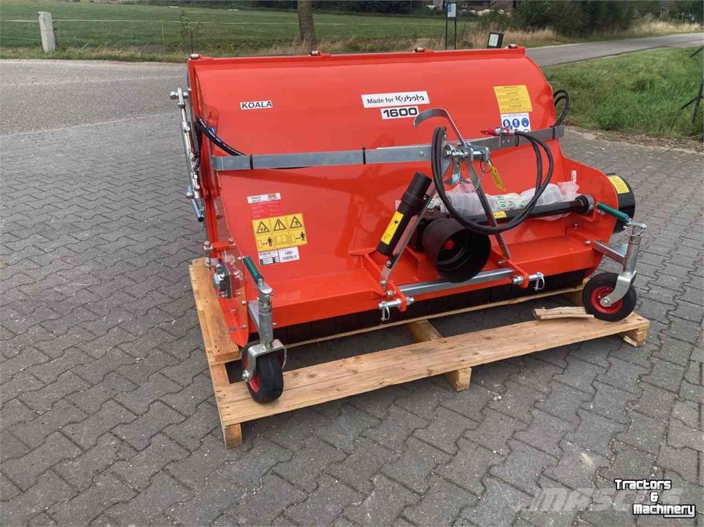 Kubota Koala 1000 klepelmaaiers verticuteermachine lever معدات العناية بالأرض - غير ذلك