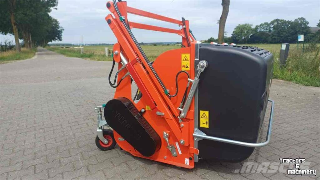 Kubota Koala 1600 pro klepelmaaier Kubota Peruzzo Corta-césped para remates, antegreens y roughs