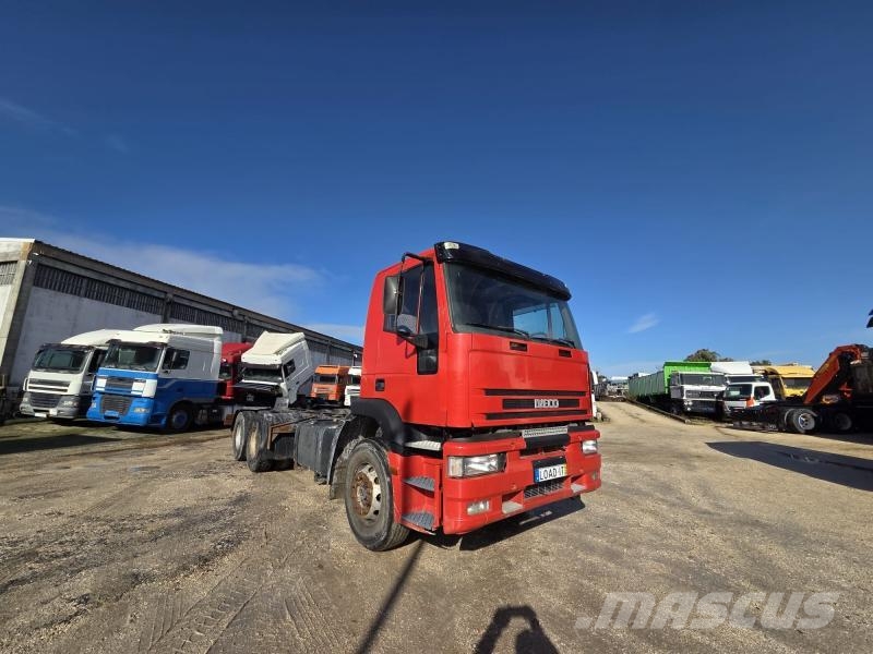 Iveco 240E/TN Camiones con chasís y cabina