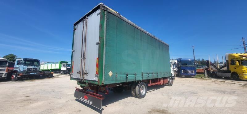Renault Midliner M180 Camiones de caja de lona