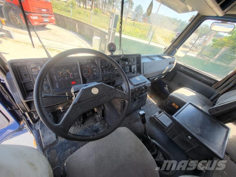 Scania 112H Chassis met cabine