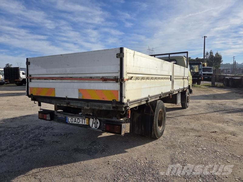 Toyota BU96L Sunkvežimiai su dengtu kėbulu