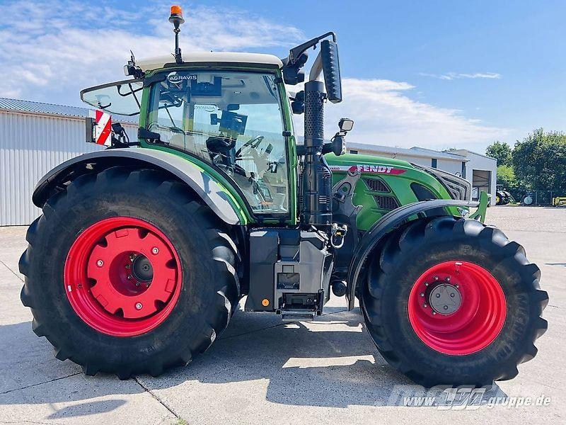 Fendt 724 Profi Plus Traktorer