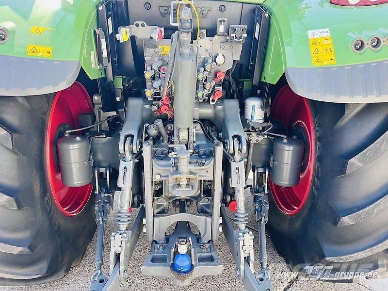 Fendt 724 Profi Plus Traktorer