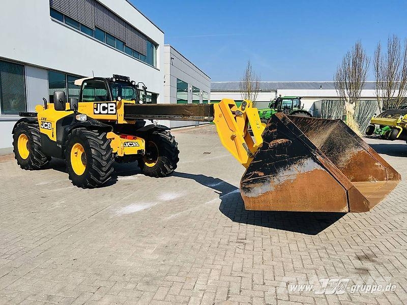 JCB 541-70 AGRI SUPER مناولات متداخلة