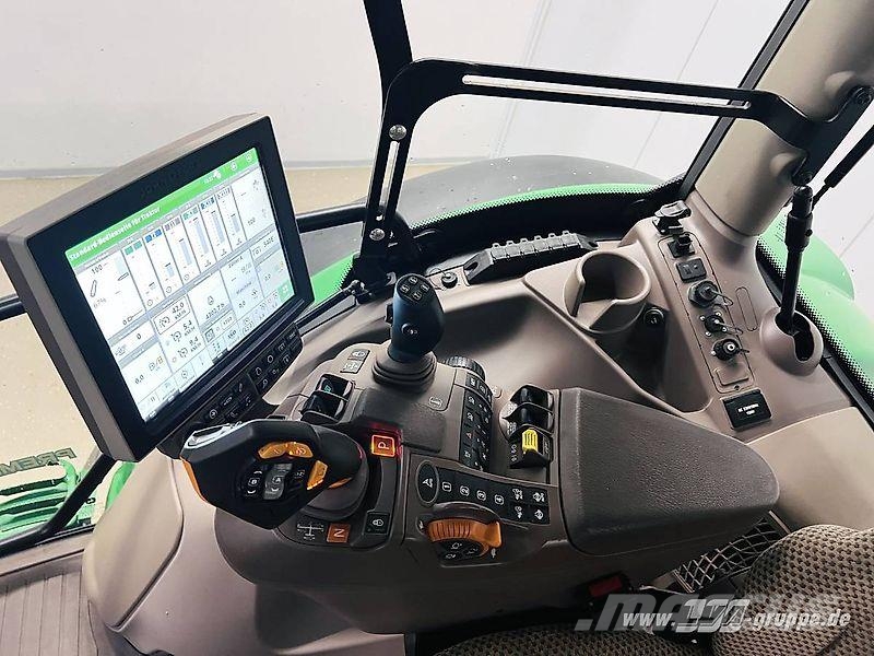 John Deere 6130R Traktorji