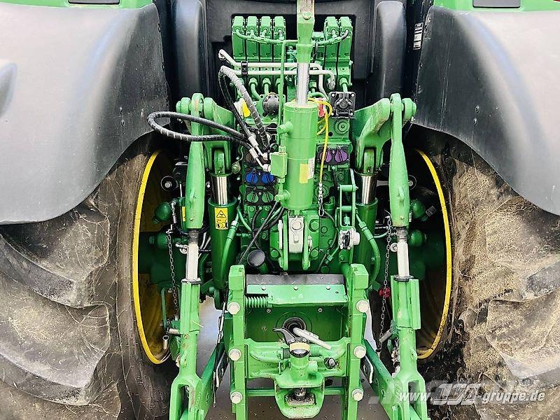 John Deere 6R 195 Traktoren